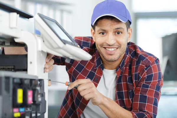 Ricoh MP 301 Mantenimiento por Solution Copiers mantenimiento y fotocopiadoras medellin